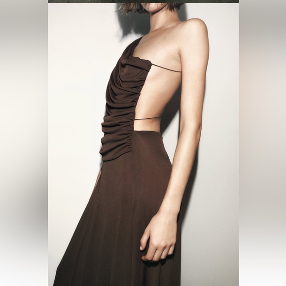 Zara Draped Asymmetric dress - Picture 10 of 16